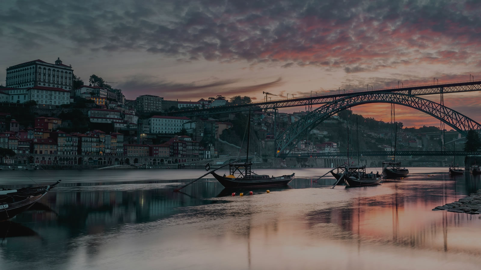 Passeio no Porto - tour com motorista